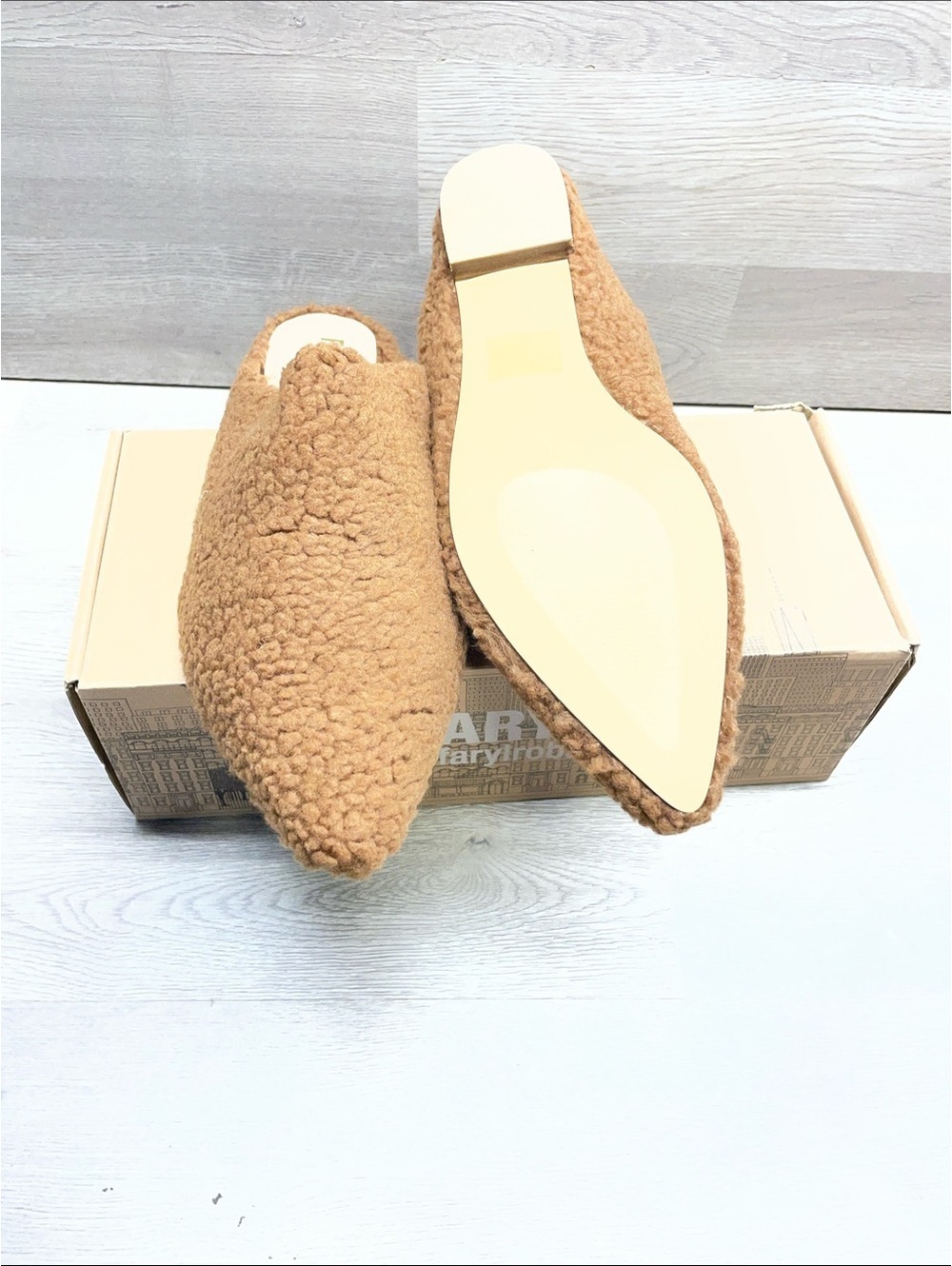 Farylrobin Tan Teddy Pointed Toe Slip-On Mules #157 size 15